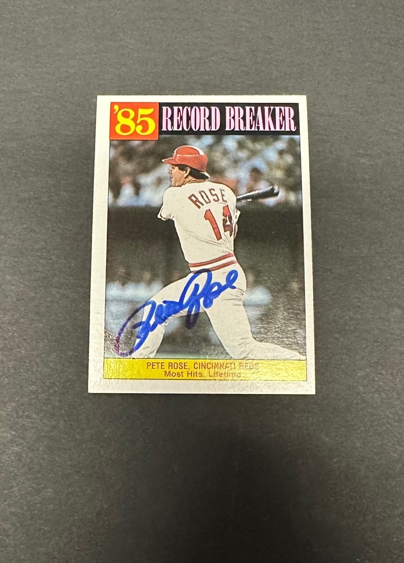 Pete Rose signed 1986 Topps card (ungraded) -exc condition per cei sports opinion